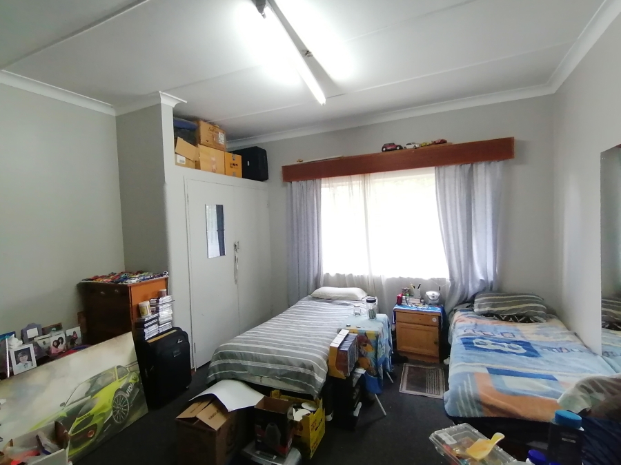 4 Bedroom Property for Sale in Stilfontein Ext 4 North West